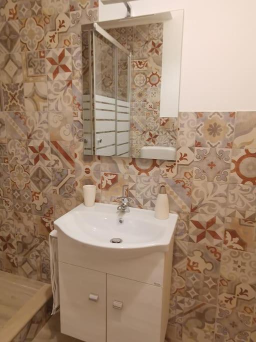 Na Za Rosa Apartment Porto Empedocle Bagian luar foto